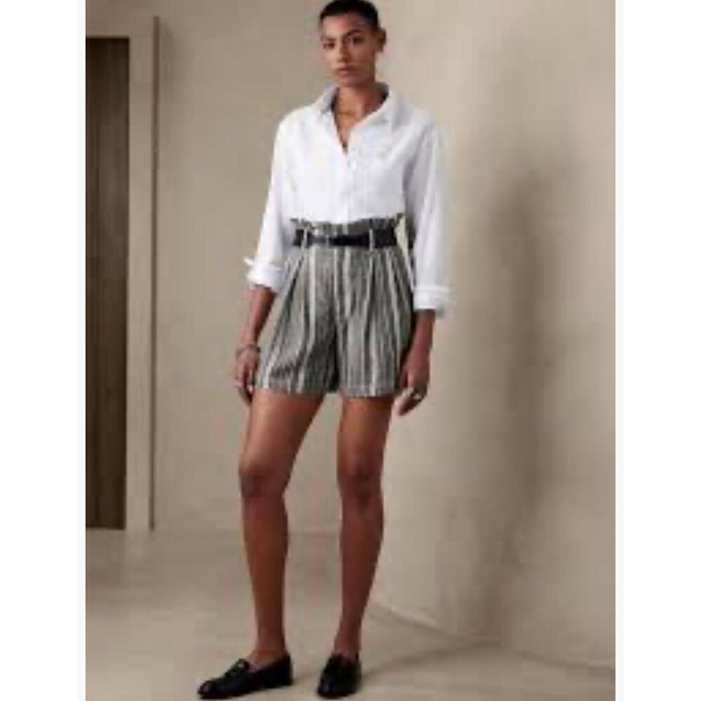 NEW Banana Republic Linen Shorts Striped Paperbag Waist Size 6 vintage style